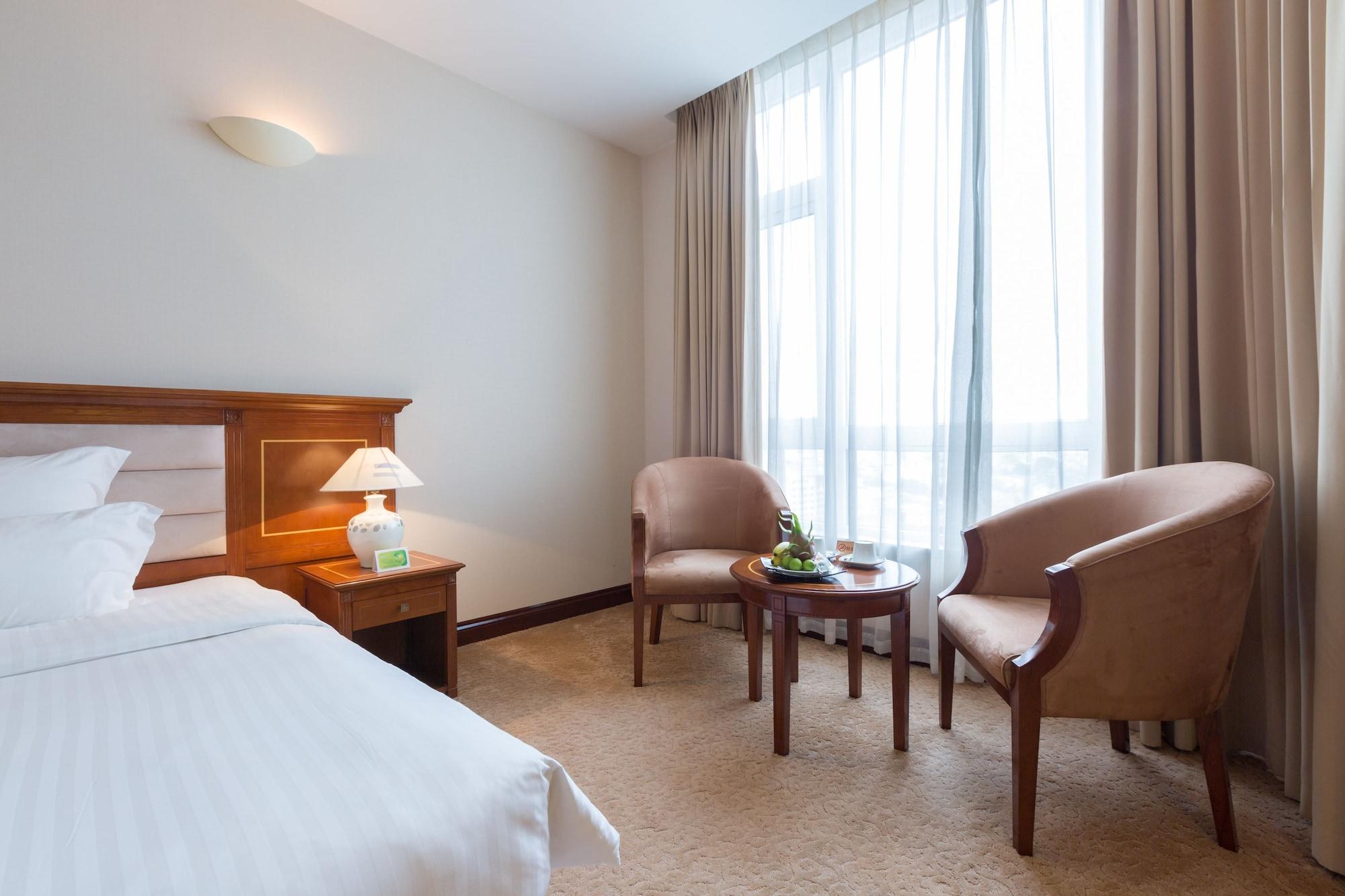 Tan Son Nhat Saigon Hotel Ciudad Ho Chi Minh  Exterior foto