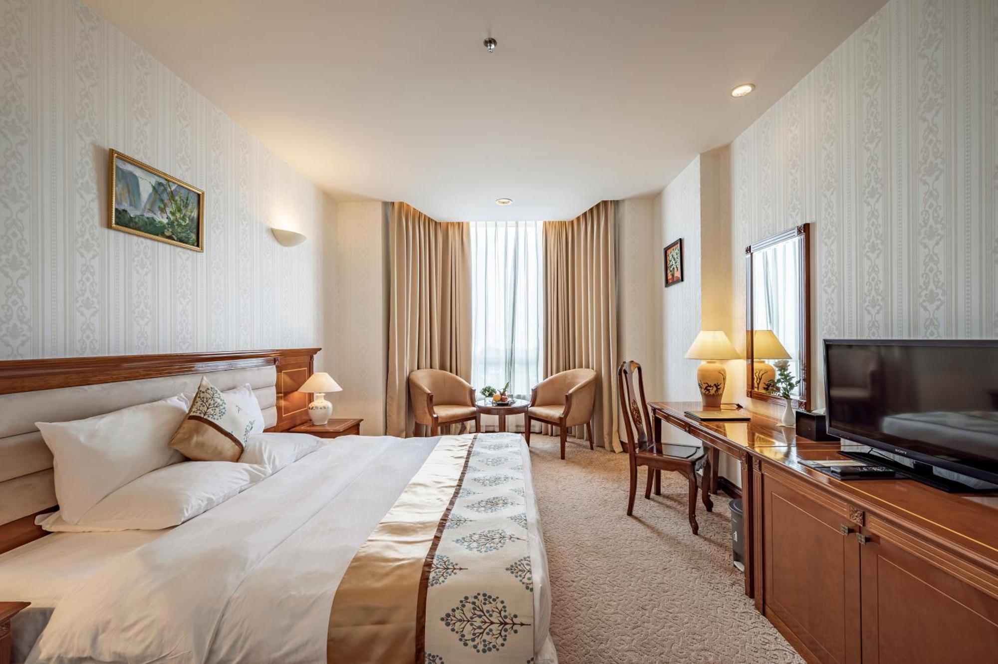 Tan Son Nhat Saigon Hotel Ciudad Ho Chi Minh  Exterior foto