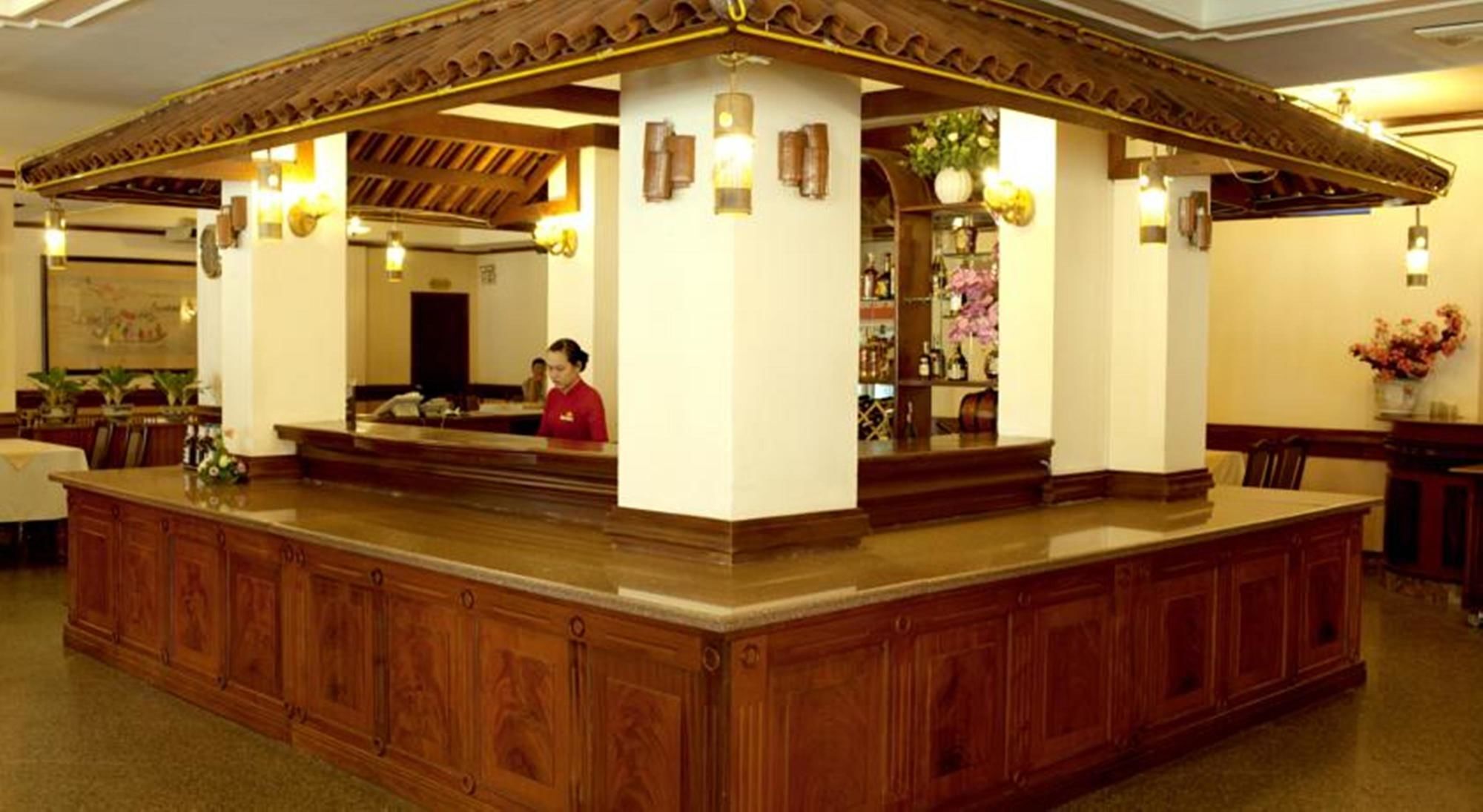 Tan Son Nhat Saigon Hotel Ciudad Ho Chi Minh  Exterior foto